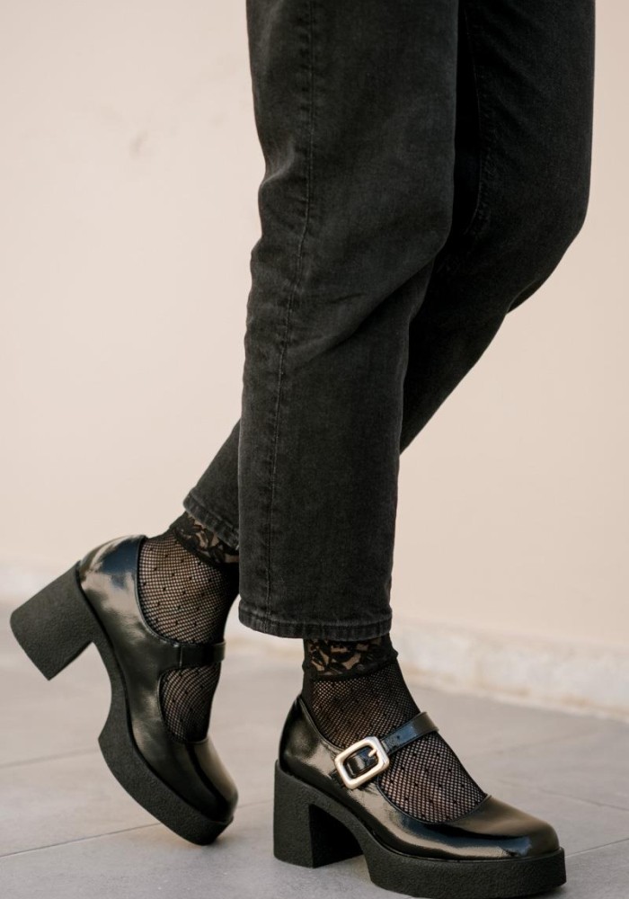 Mary Janes λουστρίνι γόβες με κρεπ τακούνι 330.Q8705-LU ΜΑΥΡΟ
