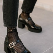 Mary Janes λουστρίνι γόβες με κρεπ τακούνι 330.Q8705-LU ΜΑΥΡΟ