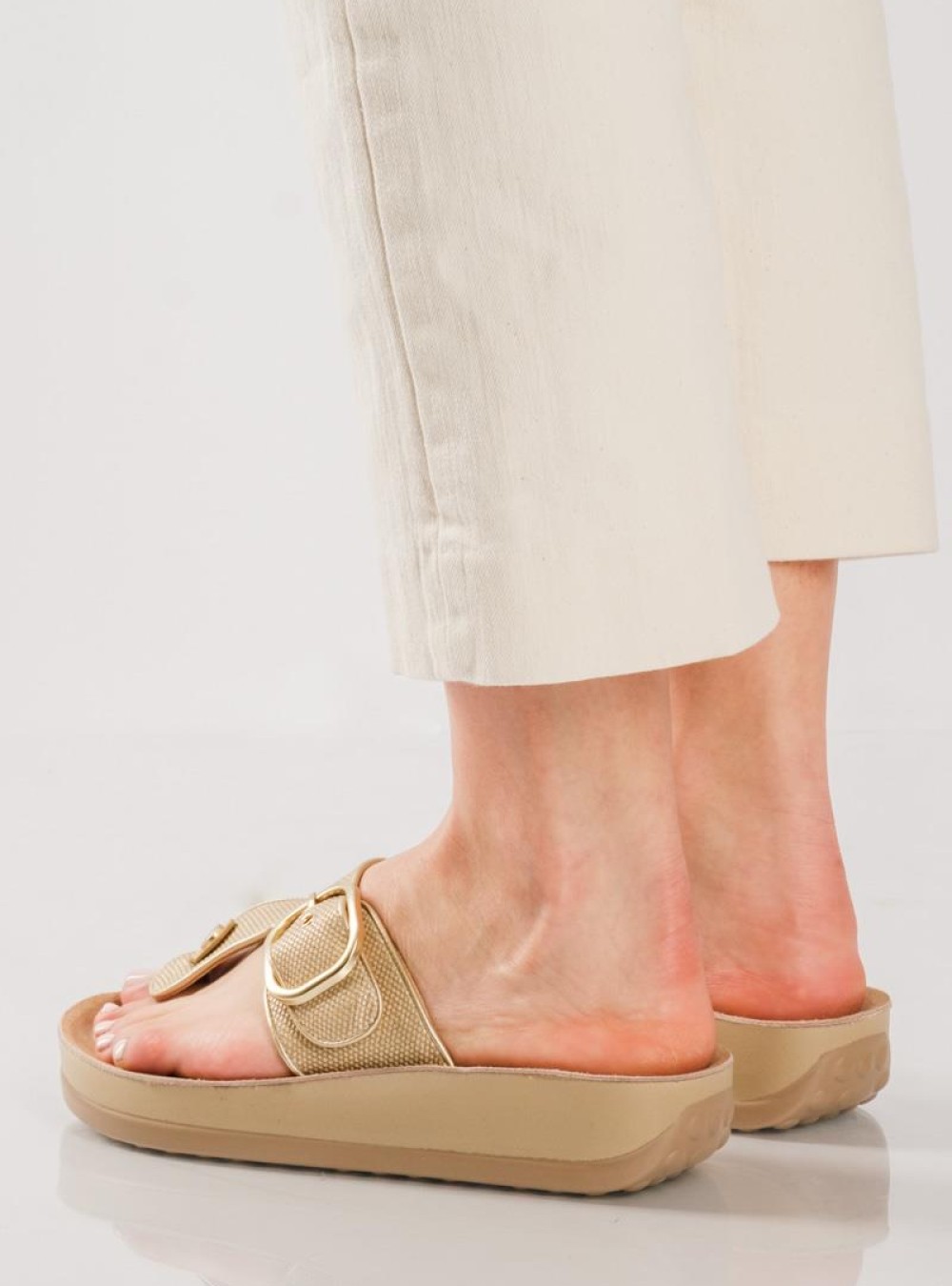 PAREX Γυναικεία flatforms με T-bar ΧΡΥΣΟ PAREX Γυναικεία flatforms με T-bar ΧΡΥΣΟ