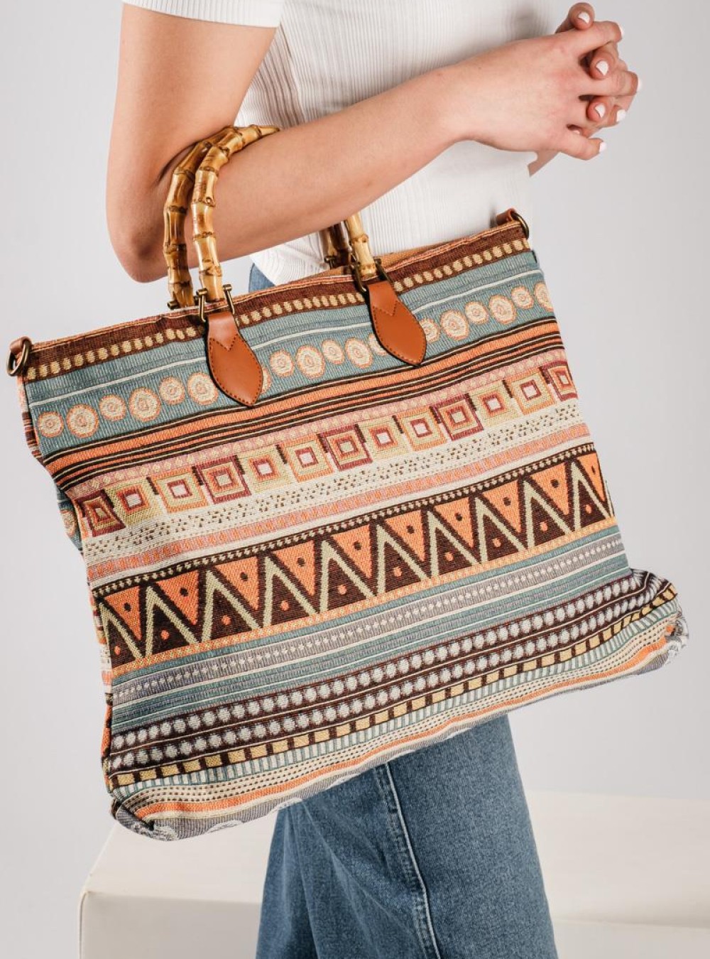 Τσάντα χειρός boho style ΜΠΕΖ Τσάντα χειρός boho style ΜΠΕΖ