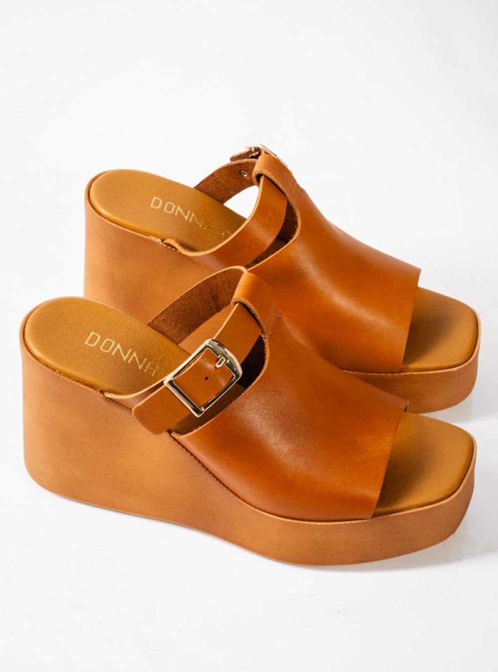 Πλατφόρμα με ιδιαίτερη φάσα ΤΑΜΠΑ Πλατφόρμα με ιδιαίτερη φάσα ΤΑΜΠΑ