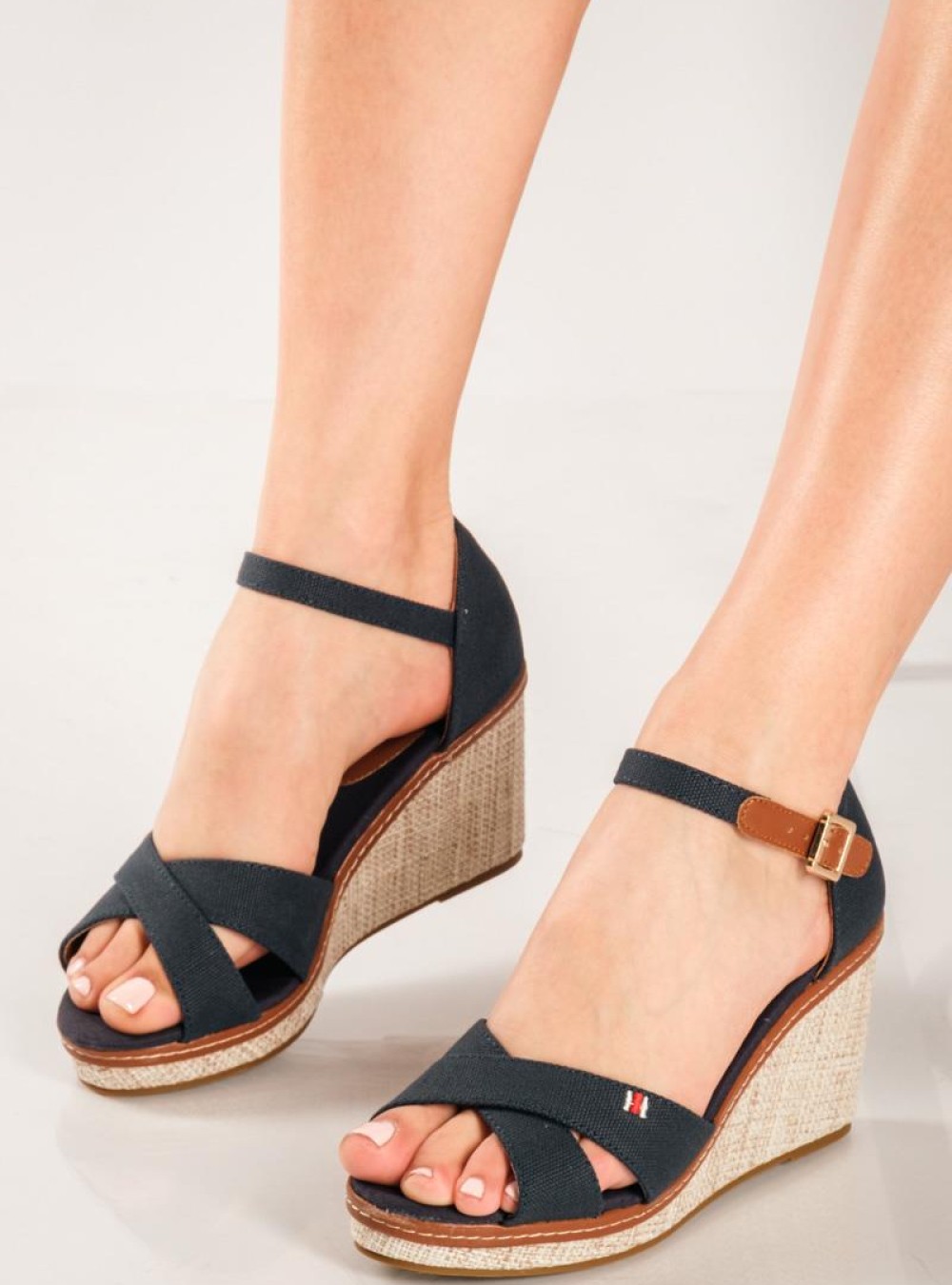 Πλατφόρμες εσπαντρίγιες με χιαστί φάσα ΜΠΛΕ Πλατφόρμες εσπαντρίγιες με χιαστί φάσα ΜΠΛΕ