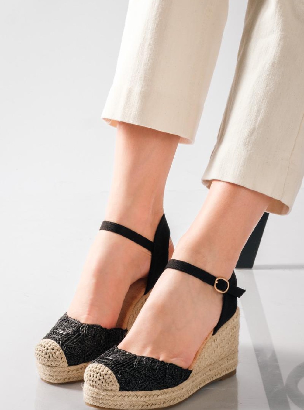 Πλατφόρμες εσπαντρίγιες με πλεκτό σχέδιο ΜΑΥΡΟ Πλατφόρμες εσπαντρίγιες με πλεκτό σχέδιο ΜΑΥΡΟ