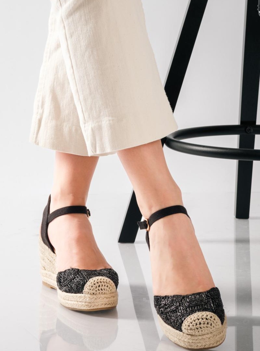 Πλατφόρμες εσπαντρίγιες με πλεκτό σχέδιο ΜΑΥΡΟ Πλατφόρμες εσπαντρίγιες με πλεκτό σχέδιο ΜΑΥΡΟ