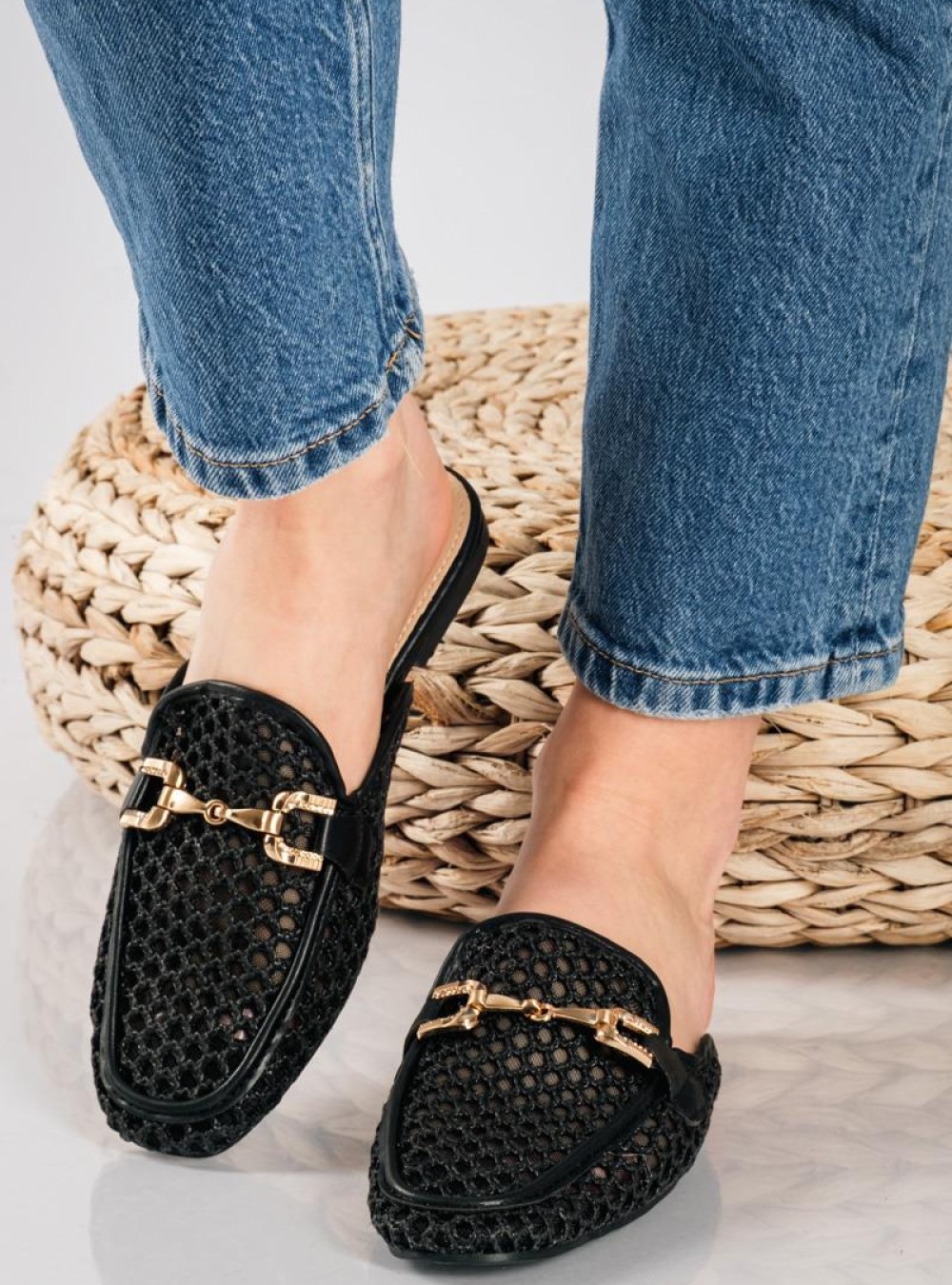 Flat mules με διάτρητο σχέδιο ΜΑΥΡΟ Flat mules με διάτρητο σχέδιο ΜΑΥΡΟ