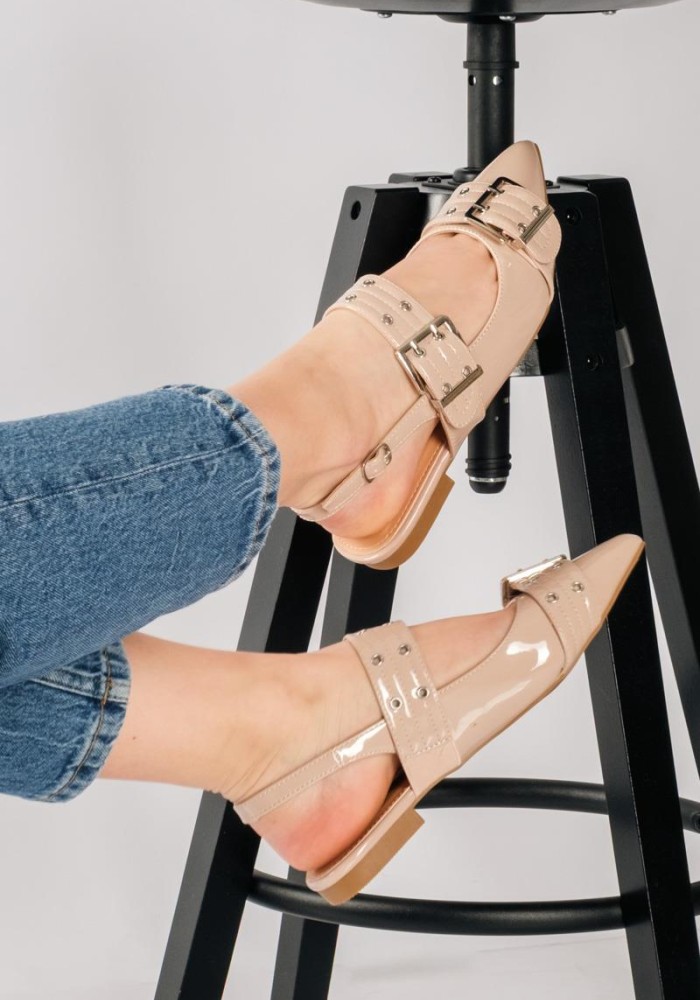 Μυτερές slingback μπαλαρίνες με ρυθμιζόμενη μπαρέτα NUDE
