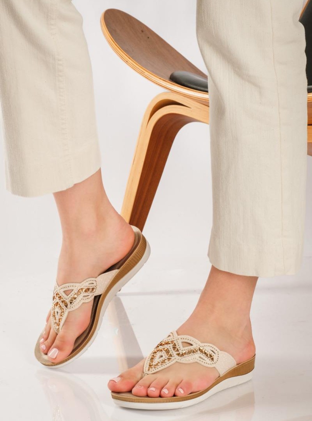 Inblu comfort παντόφλες με δίχαλο ΧΡΥΣΟ Inblu comfort παντόφλες με δίχαλο ΧΡΥΣΟ