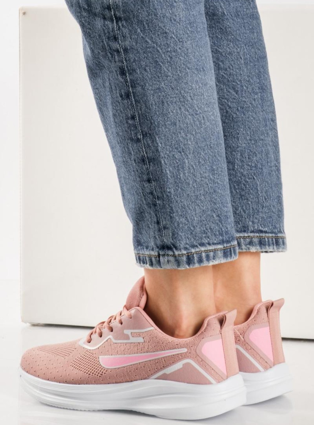 Υφασμάτινα running sneakers ΡΟΖ Υφασμάτινα running sneakers ΡΟΖ