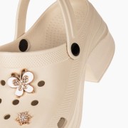 ADAMS Γυναικεία σαμπώ με charms ΜΠΕΖ ADAMS Γυναικεία σαμπώ με charms ΜΠΕΖ