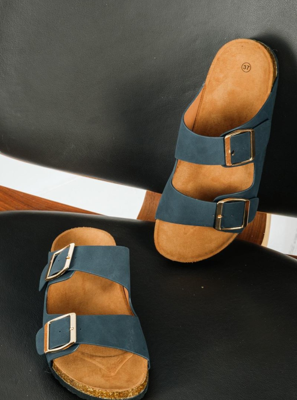 Fussbett flatform πέδιλα με ρυθμιζόμενες φάσες ΜΠΛΕ Fussbett flatform πέδιλα με ρυθμιζόμενες φάσες ΜΠΛΕ