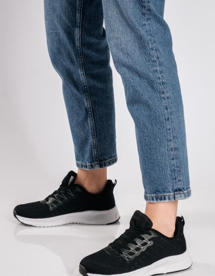 Γυναικείο υφασμάτινο running sneaker ΜΑΥΡΟ