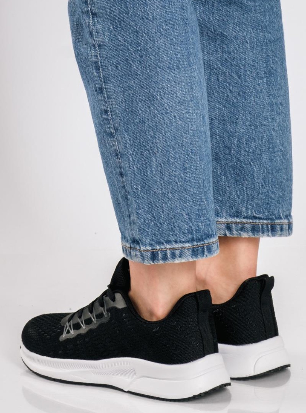 Γυναικείο υφασμάτινο running sneaker ΜΑΥΡΟ Γυναικείο υφασμάτινο running sneaker ΜΑΥΡΟ