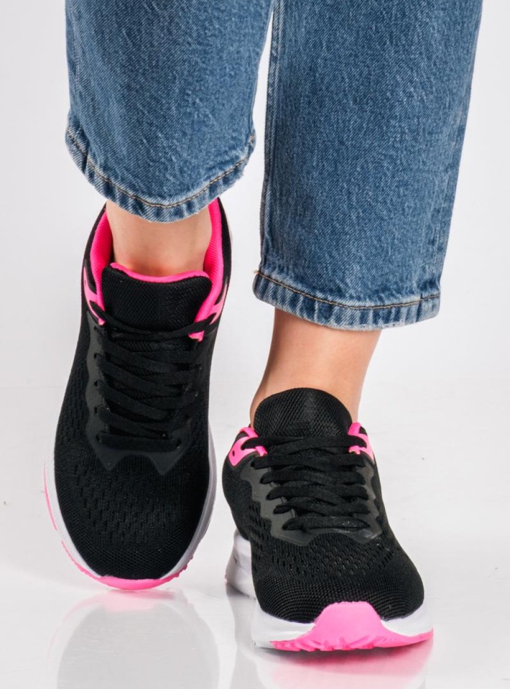 Γυναικεία υφασμάτινα running sneaker ΜΑΥΡΟ Γυναικεία υφασμάτινα running sneaker ΜΑΥΡΟ