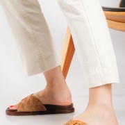 Flatforms με ψάθινη φάσα και αγκράφα ΤΑΜΠΑ Flatforms με ψάθινη φάσα και αγκράφα ΤΑΜΠΑ