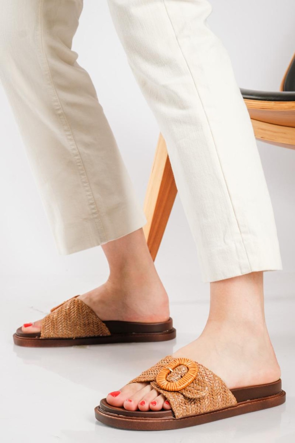 Flatforms με ψάθινη φάσα και αγκράφα ΤΑΜΠΑ