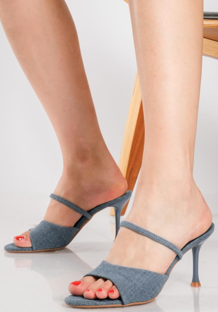 Denim mule με φάσα και λεπτό λουράκι JEAN