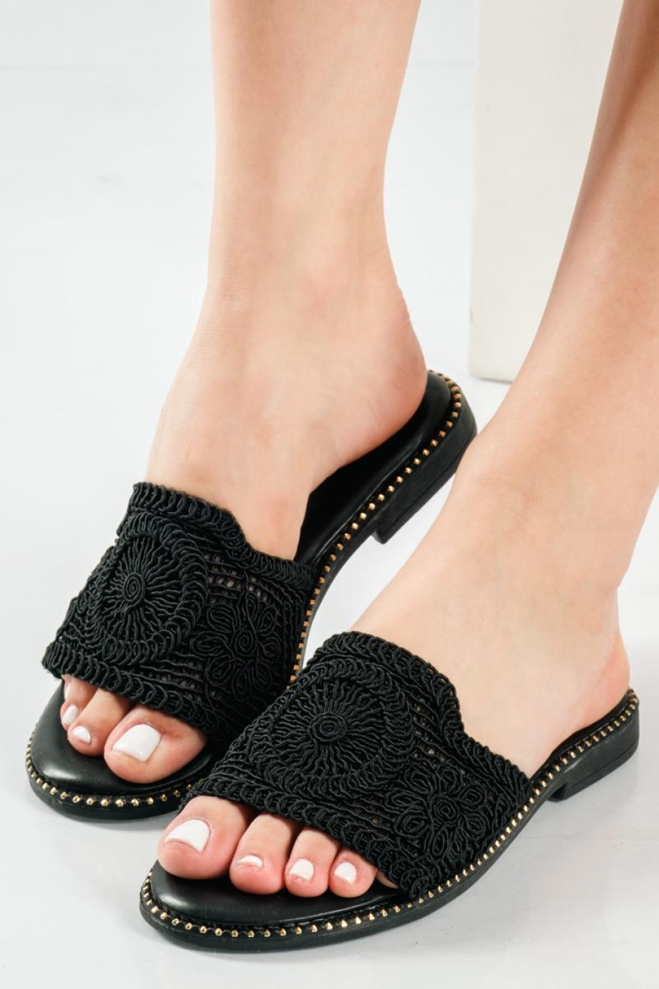 Flata σανάλια με πλεκτή boho φάσα ΜΑΥΡΟ Flata σανάλια με πλεκτή boho φάσα ΜΑΥΡΟ