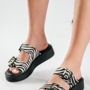 Flatforms με δύο φάσες και τετράγωνο τοκά ZEBRA Flatforms με δύο φάσες και τετράγωνο τοκά ZEBRA