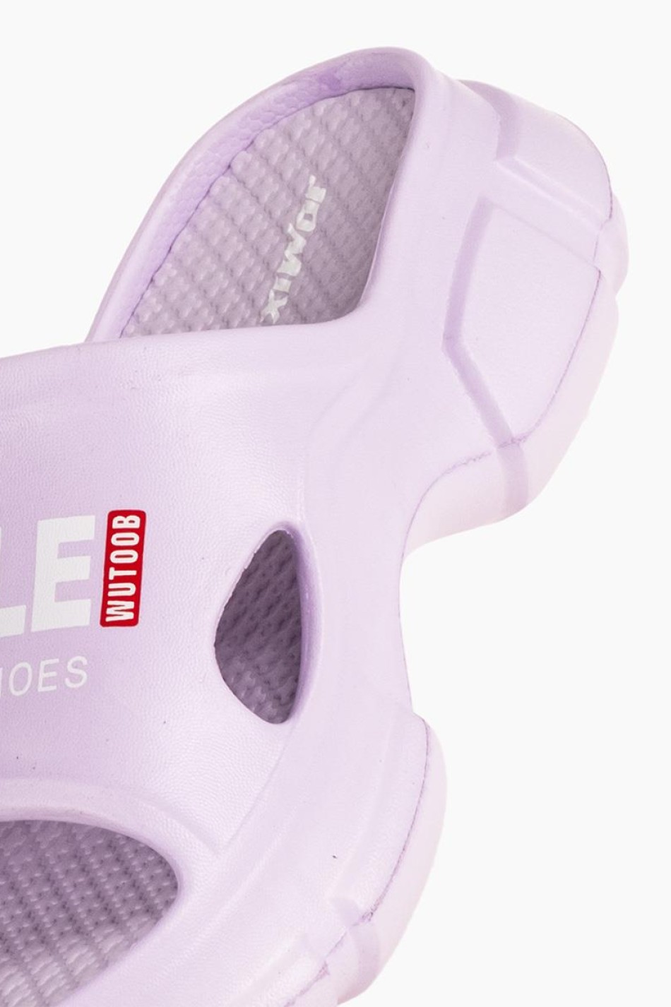 Γυναικείες σαγιονάρες με tracksole και τύπωμα ΜΩΒ