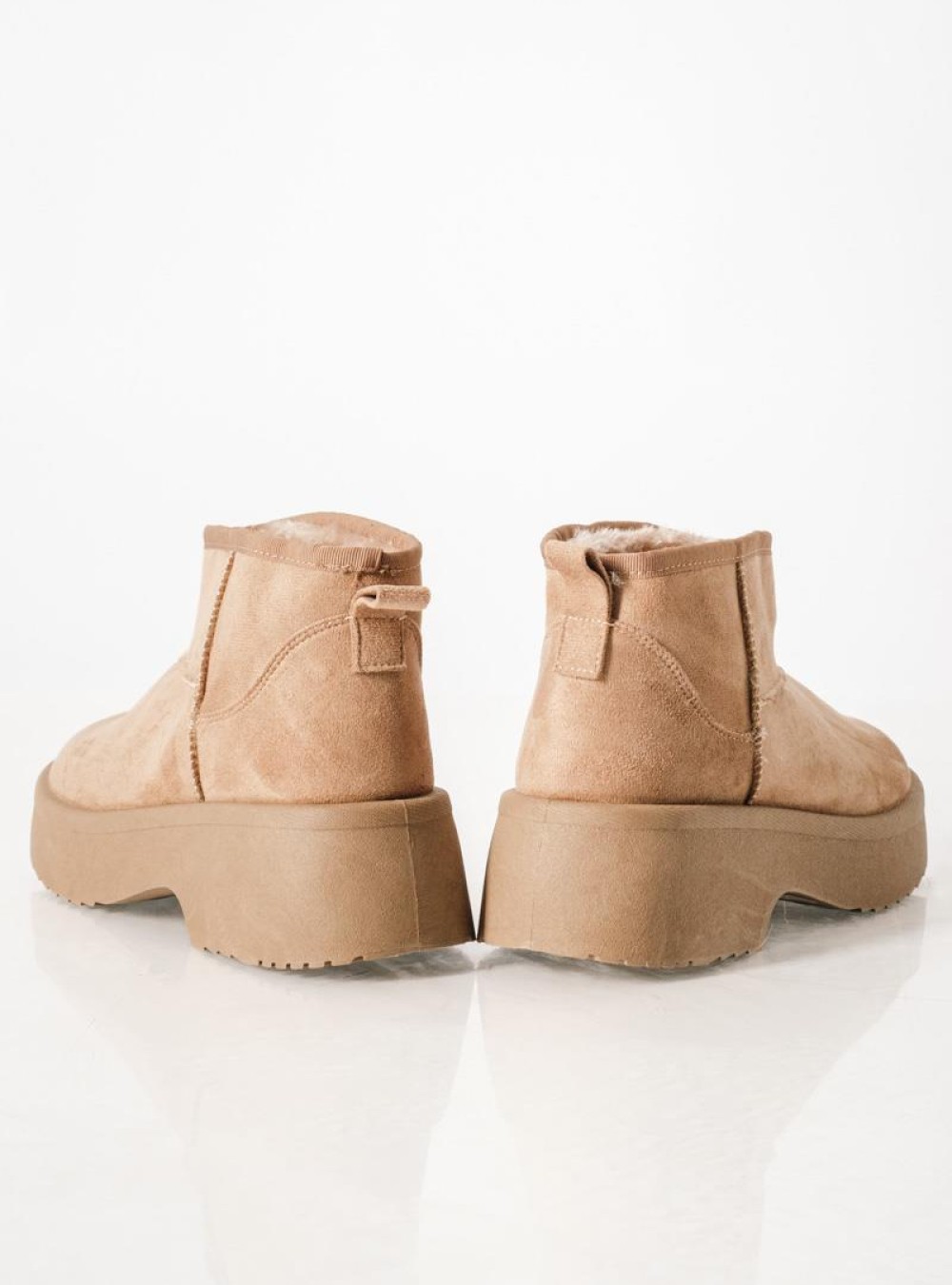 ZAK Γυναικεία μποτάκια suede με γούνα και chunky σόλα ΜΠΕΖ ZAK Γυναικεία μποτάκια suede με γούνα και chunky σόλα ΜΠΕΖ
