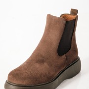 Ragazza suede δερμάτινα μποτάκια με ιδιαίτερη σόλα ΚΑΦΕ