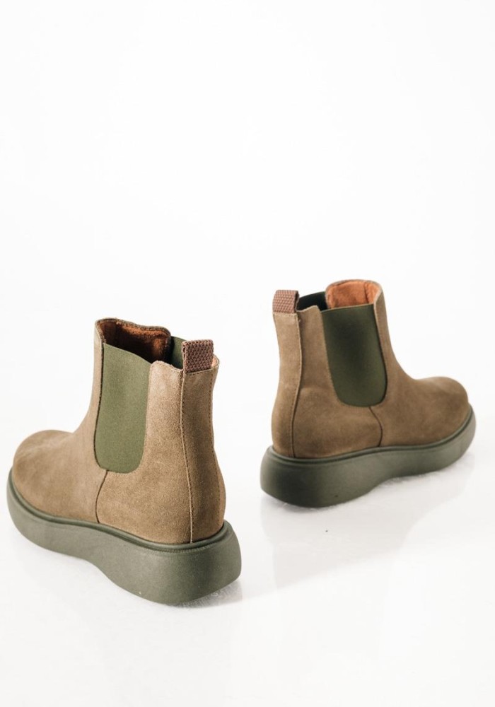 Ragazza suede δερμάτινα μποτάκια με ιδιαίτερη σόλα ΛΑΔΙ