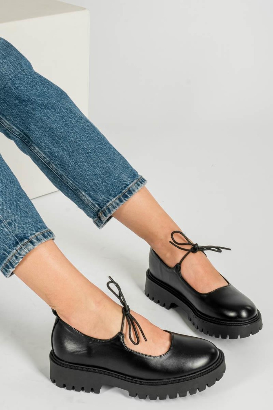 Casual chunky loafers με κορδόνι 396.H9028-L ΜΑΥΡΟ