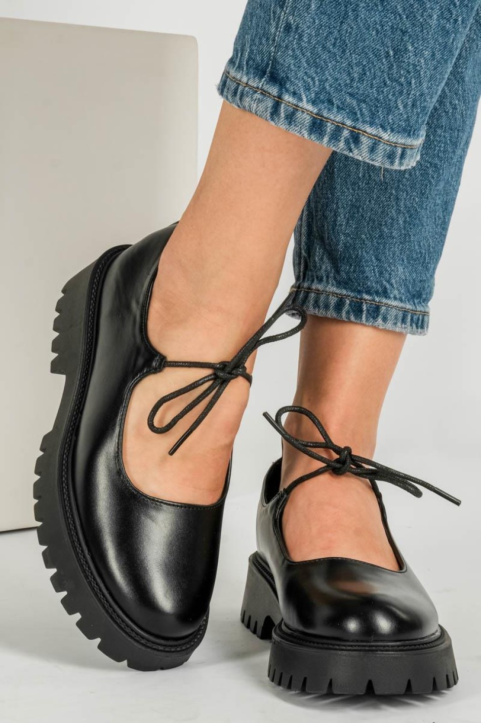 Casual chunky loafers με κορδόνι 396.H9028-L ΜΑΥΡΟ