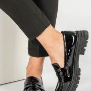 Chunky loafers λουστρίνι με τρακτερωτή σόλα 330.OM2209-LU ΜΑΥΡΟ Chunky loafers λουστρίνι με τρακτερωτή σόλα 330.OM2209-LU ΜΑΥΡΟ