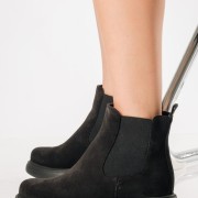 Ragazza suede δερμάτινα μποτάκια με ιδιαίτερη σόλα ΜΑΥΡΟ