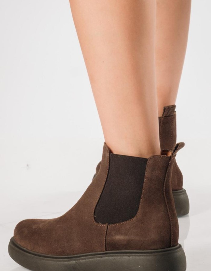 Ragazza suede δερμάτινα μποτάκια με ιδιαίτερη σόλα ΚΑΦΕ