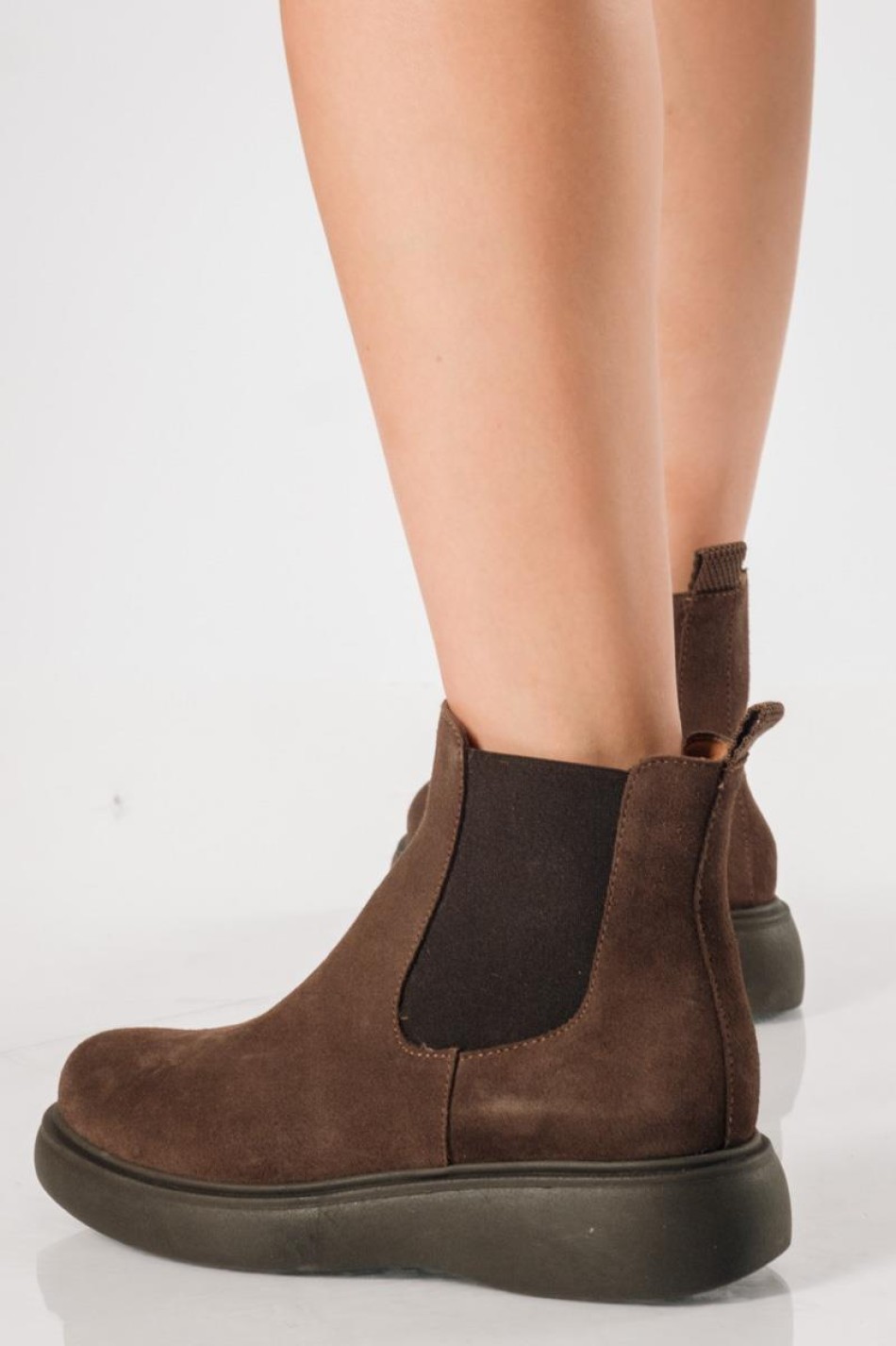 Ragazza suede δερμάτινα μποτάκια με ιδιαίτερη σόλα ΚΑΦΕ