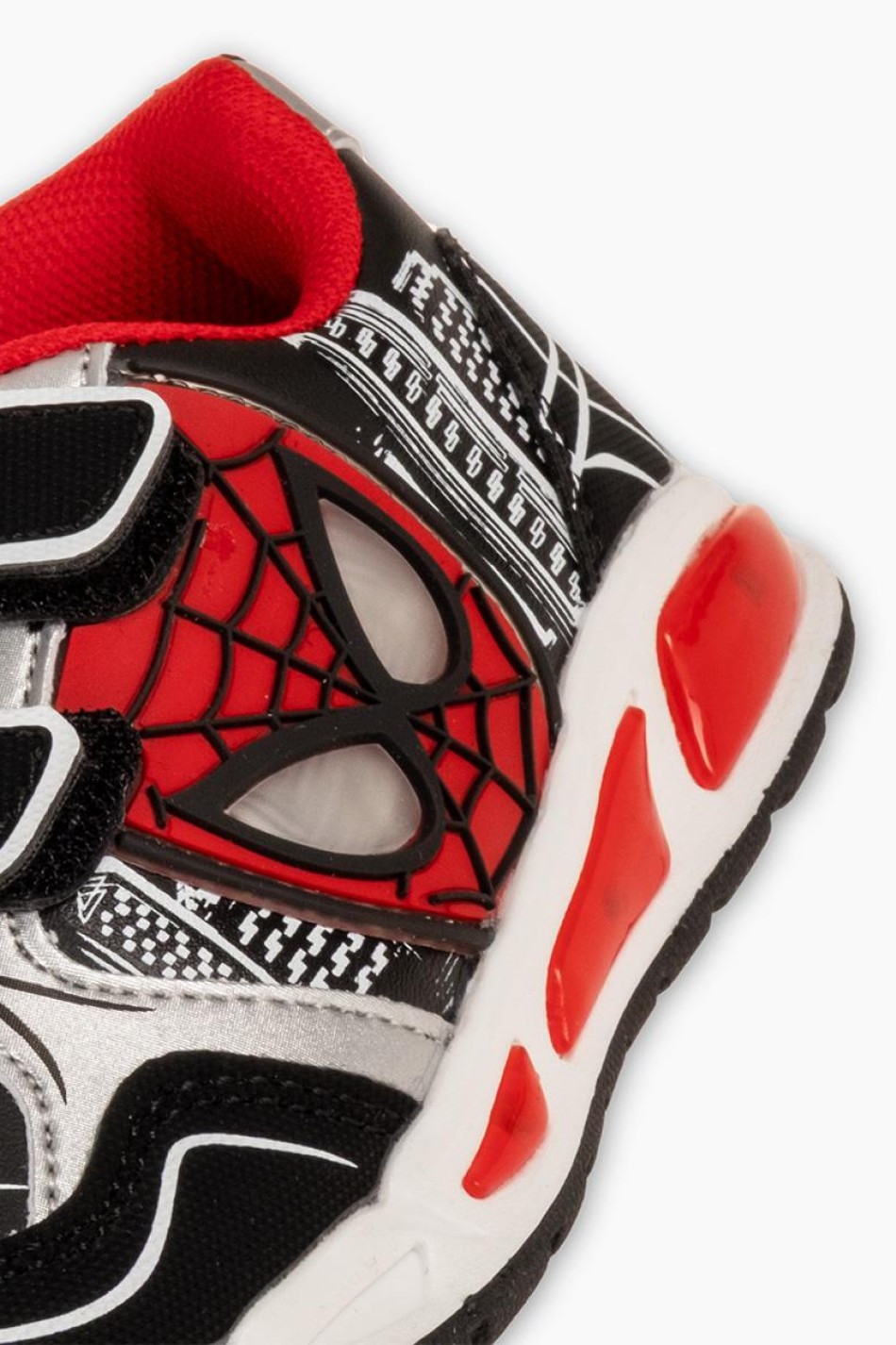 Sneakers για αγόρια με διπλό velcro και φωτάκια στη σόλα ΜΑΥΡΟ Sneakers για αγόρια με διπλό velcro και φωτάκια στη σόλα ΜΑΥΡΟ