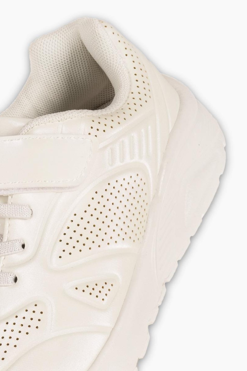 Sneakers για κορίτσια με κούμπωμα velcro και ελαστικά κορδόνια ΑΣΠΡΟ Sneakers για κορίτσια με κούμπωμα velcro και ελαστικά κορδόνια ΑΣΠΡΟ