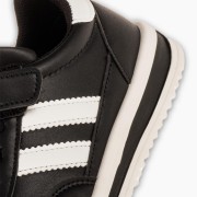 Sneakers για αγόρια με velcro και διπλή ρίγα στο πλάι ΜΑΥΡΟ Sneakers για αγόρια με velcro και διπλή ρίγα στο πλάι ΜΑΥΡΟ
