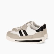 Sneakers για αγόρια με velcro και διπλή ρίγα στο πλάι ΑΣΠΡΟ/ΓΚ Sneakers για αγόρια με velcro και διπλή ρίγα στο πλάι ΑΣΠΡΟ/ΓΚ