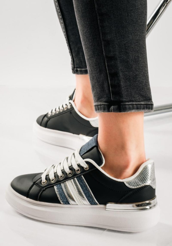 Δίσολα sneakers με denim λεπτομέρειες στο πλάι ΜΑΥΡΟ