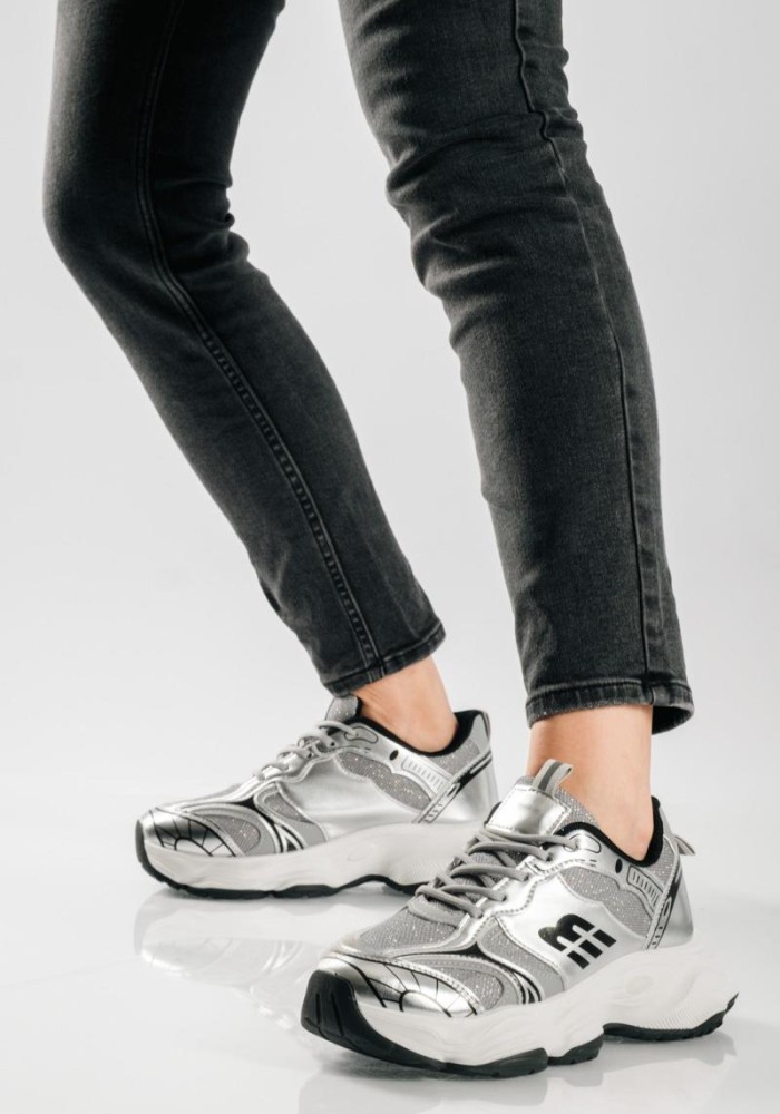 Chunky sneakers με διακριτικές λάμψεις και σχέδια ΓΚΡΙ