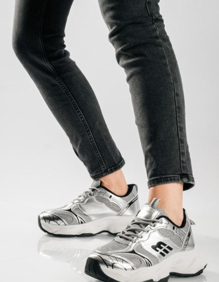 Chunky sneakers με διακριτικές λάμψεις και σχέδια ΓΚΡΙ