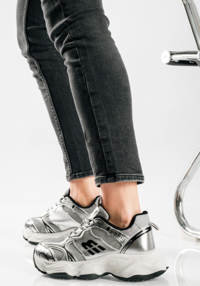 Chunky sneakers με διακριτικές λάμψεις και σχέδια ΓΚΡΙ