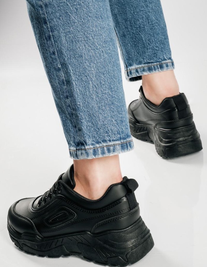 Chunky δίσολα sneakers σε basic γραμμή ΜΑΥΡΟ