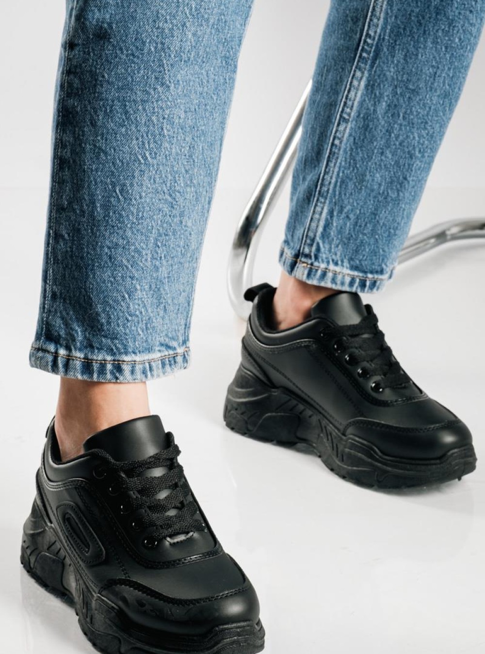 Chunky δίσολα sneakers σε basic γραμμή ΜΑΥΡΟ Chunky δίσολα sneakers σε basic γραμμή ΜΑΥΡΟ