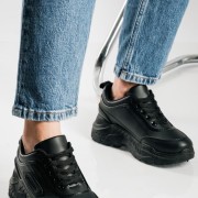 Chunky δίσολα sneakers σε basic γραμμή ΜΑΥΡΟ Chunky δίσολα sneakers σε basic γραμμή ΜΑΥΡΟ
