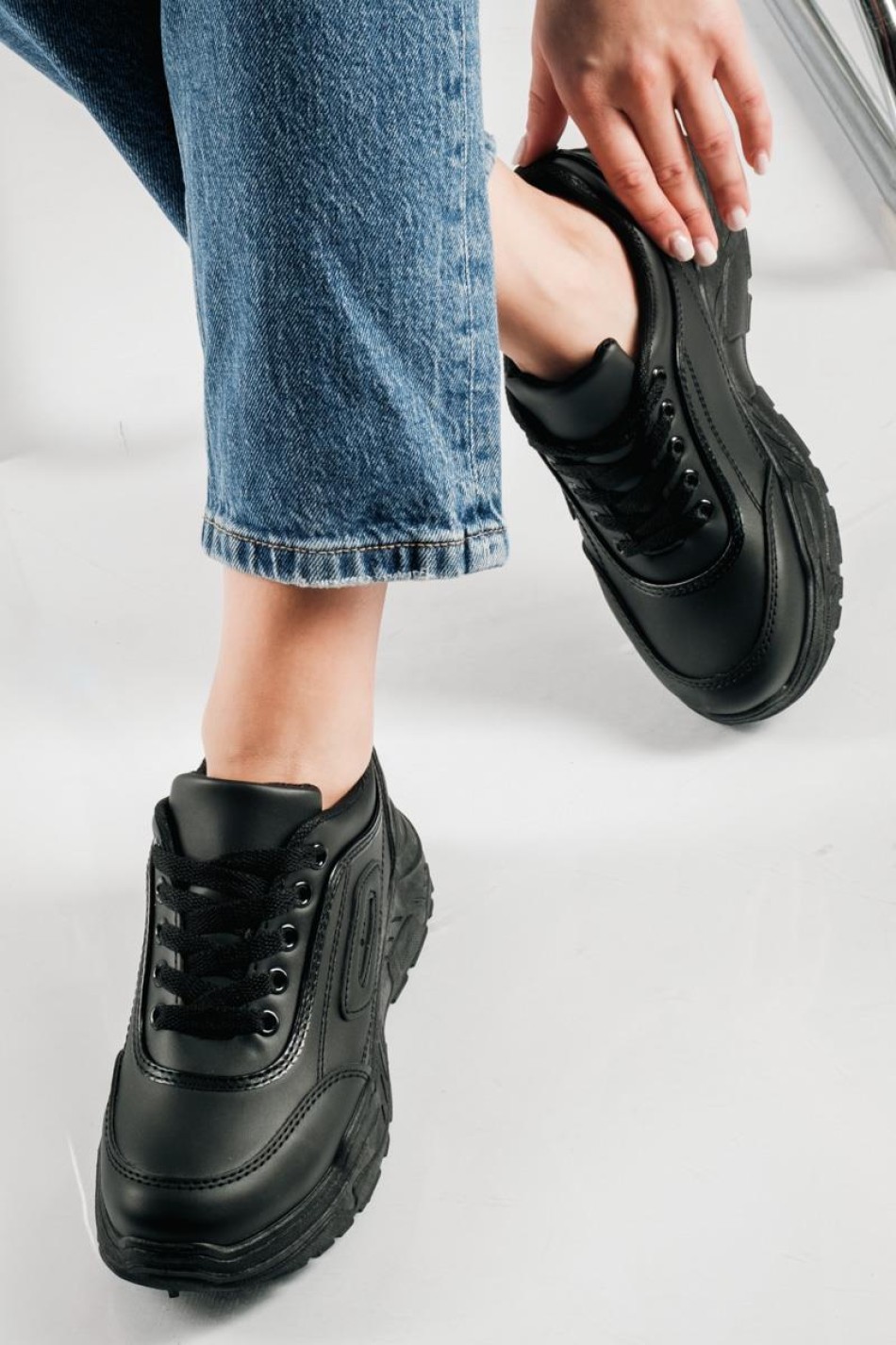 Chunky δίσολα sneakers σε basic γραμμή ΜΑΥΡΟ Chunky δίσολα sneakers σε basic γραμμή ΜΑΥΡΟ