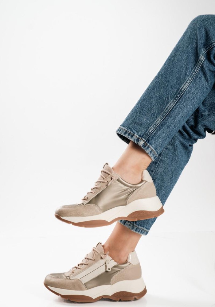 Casual sneakers με πλατφόρμα σε γήινες αποχρώσεις ΜΠΕΖ