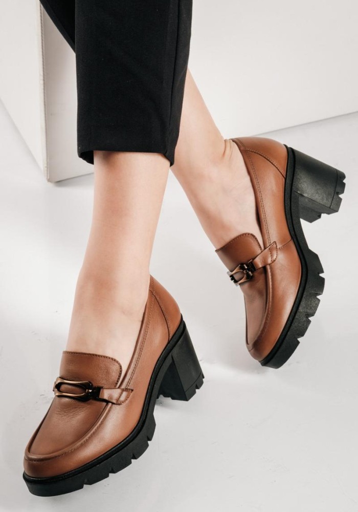 RAGAZZA δερμάτινο loafer με μεταλλική αγκράφα ΤΑΜΠΑ