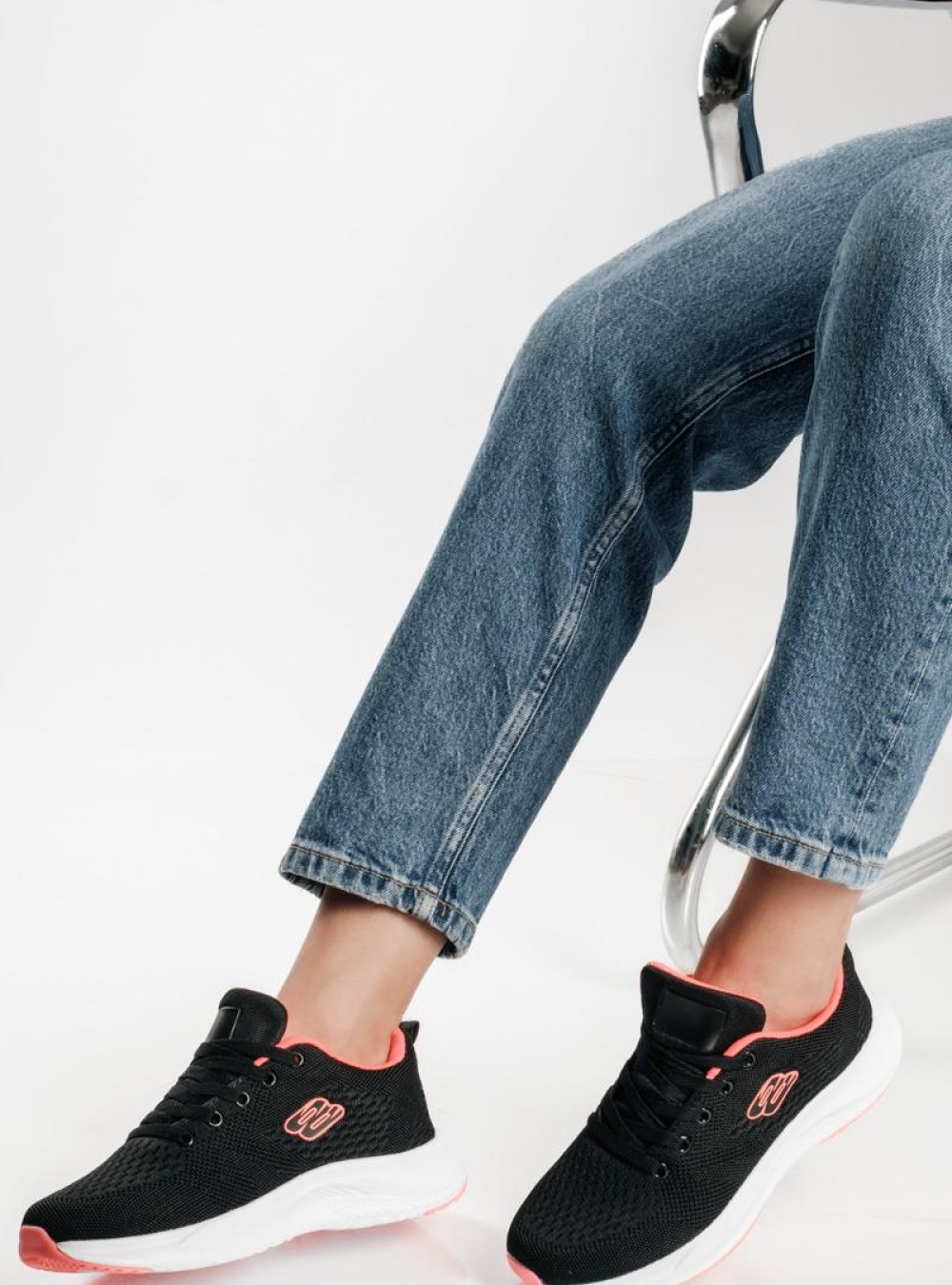 Running ελαφριά υφασμάτινα sneakers ΜΑΥΡΟ/ΦΟΥΞΙΑ Running ελαφριά υφασμάτινα sneakers ΜΑΥΡΟ/ΦΟΥΞΙΑ