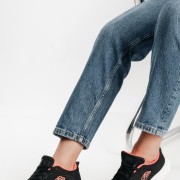 Running ελαφριά υφασμάτινα sneakers ΜΑΥΡΟ/ΦΟΥΞΙΑ