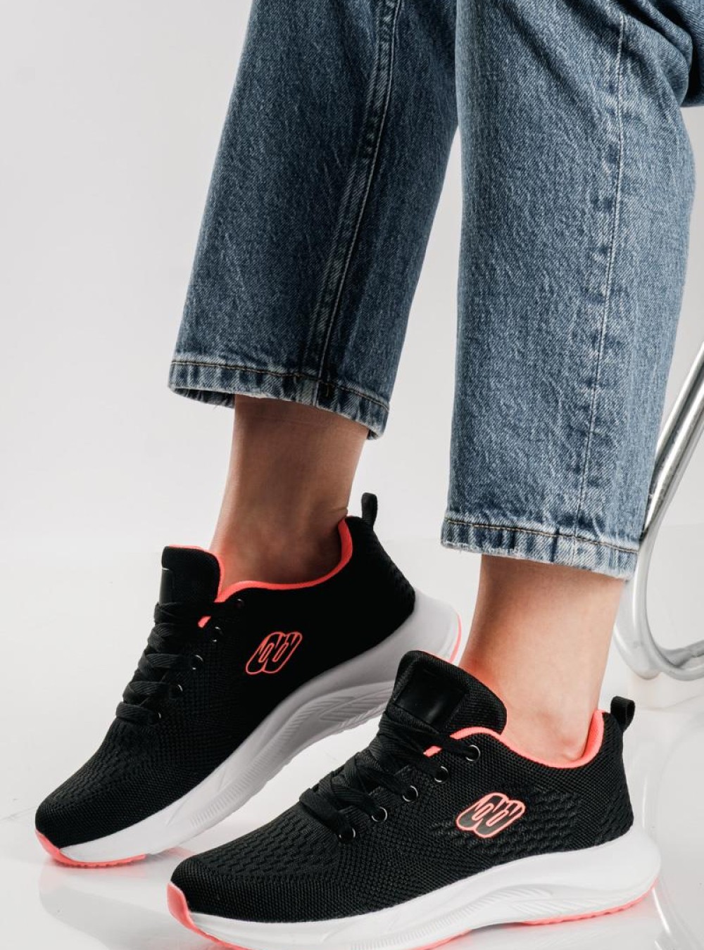 Running ελαφριά υφασμάτινα sneakers ΜΑΥΡΟ/ΦΟΥΞΙΑ Running ελαφριά υφασμάτινα sneakers ΜΑΥΡΟ/ΦΟΥΞΙΑ