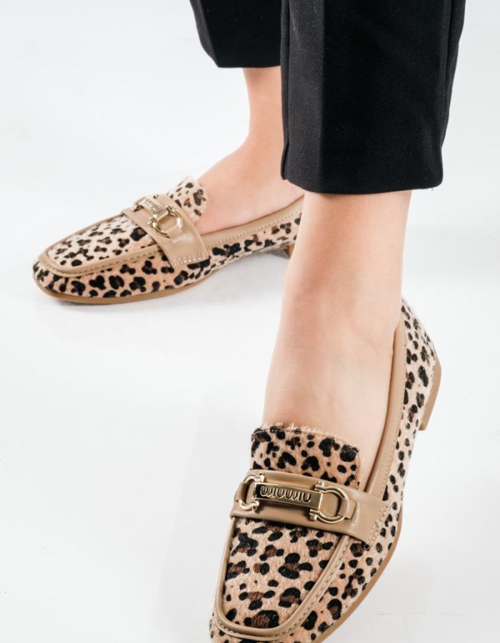Loafers με Animal Print & Διακοσμητική Αγκράφα ΛΕΟΠΑΡ